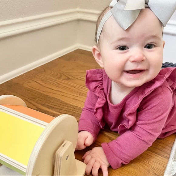 LOVEVERY WOODEN COLOR WHEEL MONTESSORI TOY - Picture 2 of 7